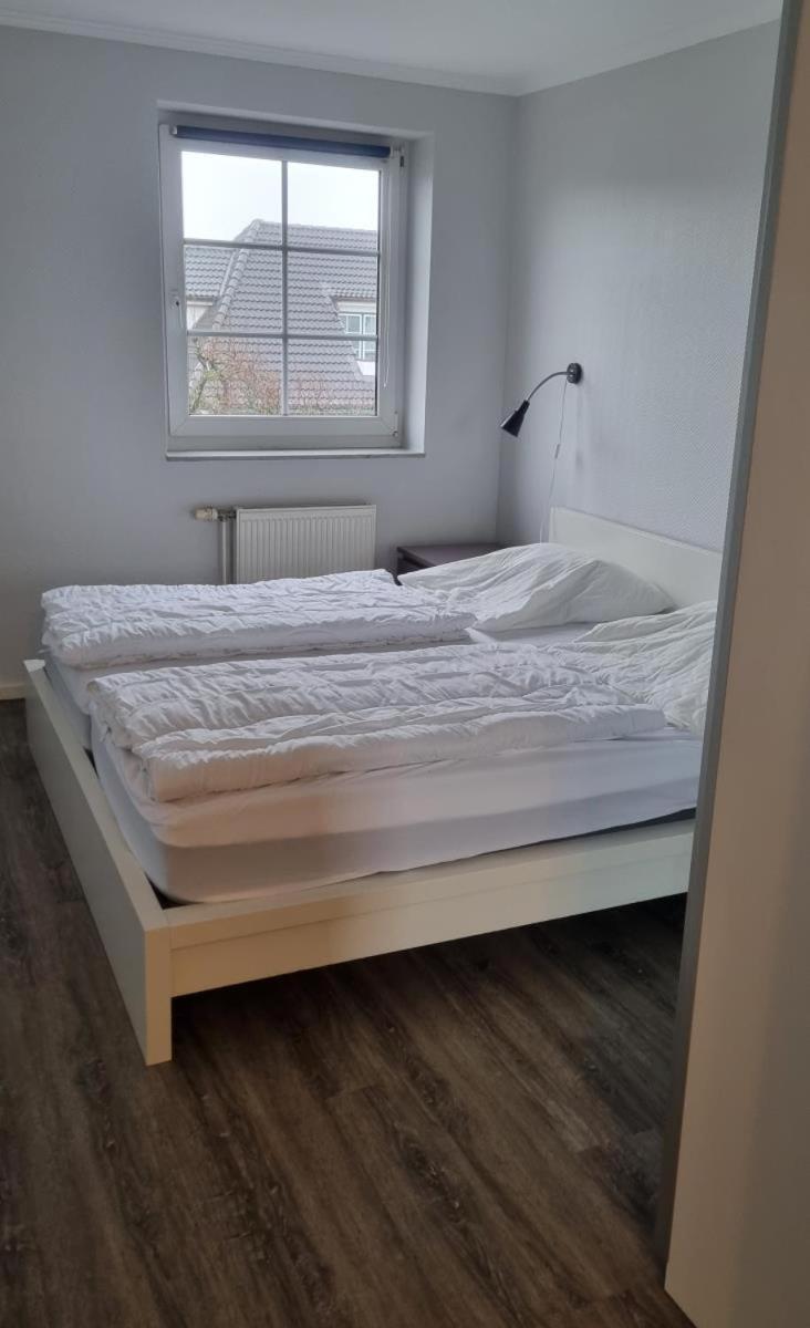 Residenz Rosengrund Whg O3 Apartment บือซุม ภายนอก รูปภาพ
